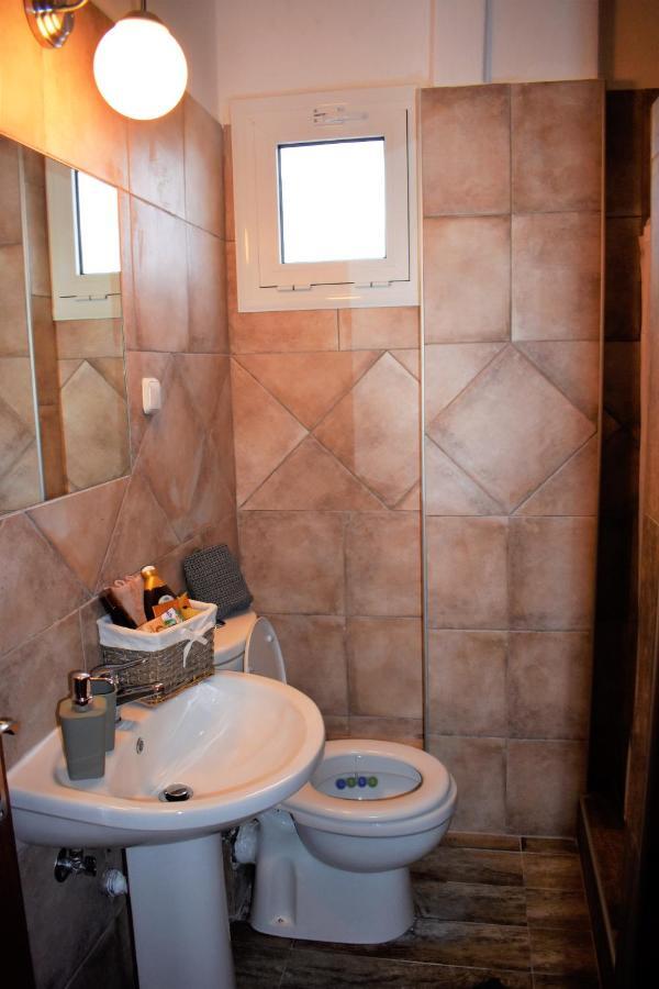 Cozy&Modern Lejlighed Komotini Eksteriør billede