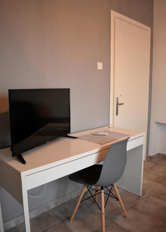 Cozy&Modern Lejlighed Komotini Eksteriør billede